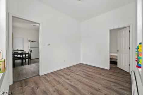 94 Center Street Clifton NJ 07011