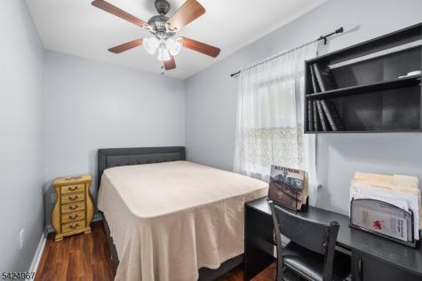42 Lake Street East Orange NJ 07017
