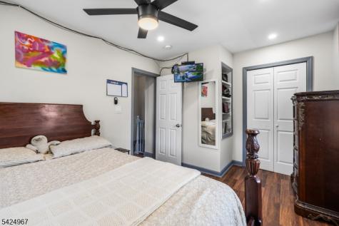 42 Lake Street East Orange NJ 07017
