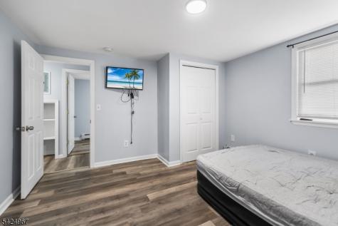 42 Lake Street East Orange NJ 07017