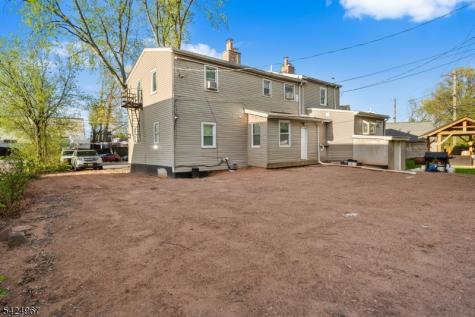 42 Lake Street East Orange NJ 07017