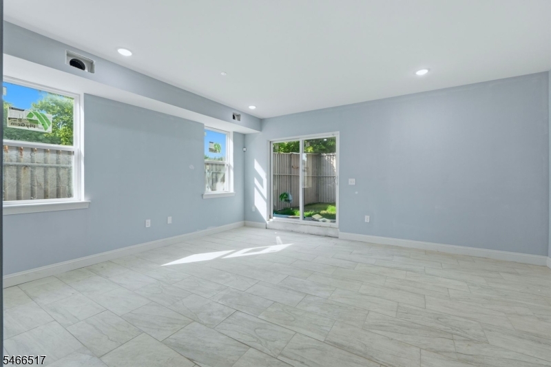 337 Court Street Elizabeth NJ 07206