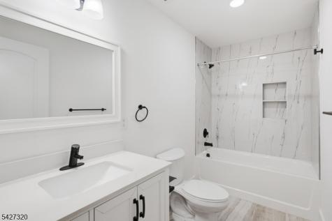 301 Chilton Street Elizabeth NJ 07208