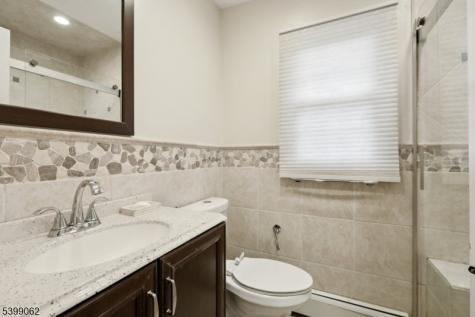 822 Pompton Avenue Cedar Grove NJ 07009