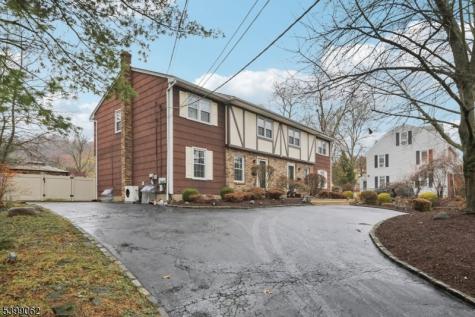 822 Pompton Avenue Cedar Grove NJ 07009