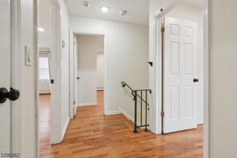 822 Pompton Avenue Cedar Grove NJ 07009