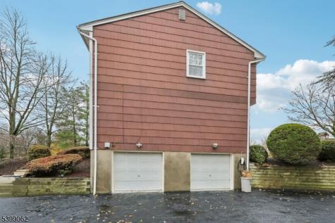 822 Pompton Avenue Cedar Grove NJ 07009
