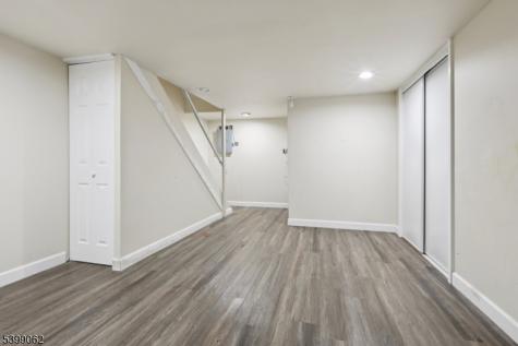 822 Pompton Avenue Cedar Grove NJ 07009
