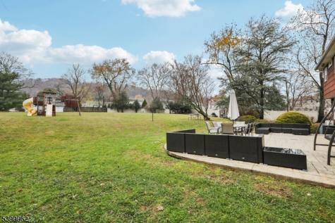 822 Pompton Avenue Cedar Grove NJ 07009