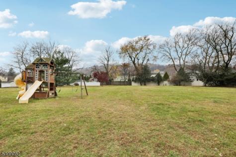 822 Pompton Avenue Cedar Grove NJ 07009