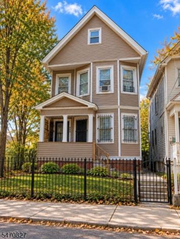 369 14TH Avenue Newark NJ 07103