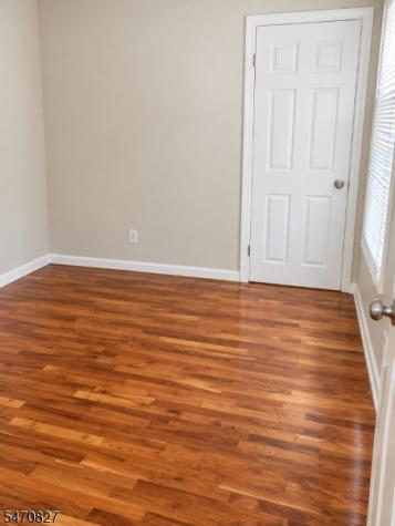 369 14TH Avenue Newark NJ 07103