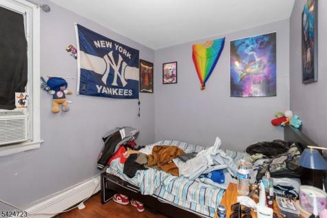 75 Garfield Avenue Paterson NJ 07522