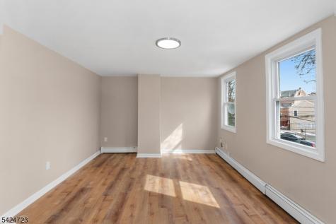 75 Garfield Avenue Paterson NJ 07522