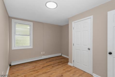 75 Garfield Avenue Paterson NJ 07522