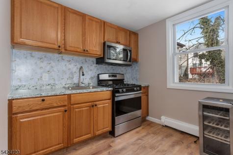 75 Garfield Avenue Paterson NJ 07522