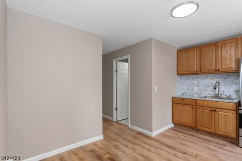 75 Garfield Avenue Paterson NJ 07522