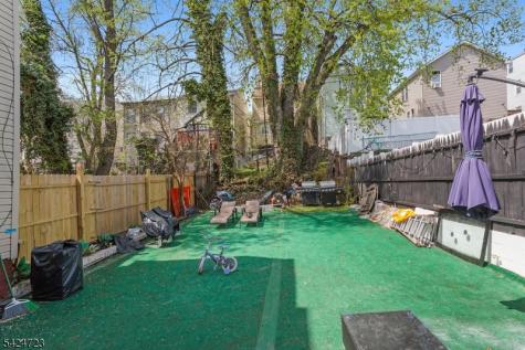 75 Garfield Avenue Paterson NJ 07522