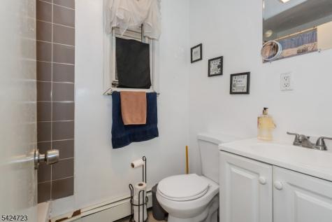 75 Garfield Avenue Paterson NJ 07522