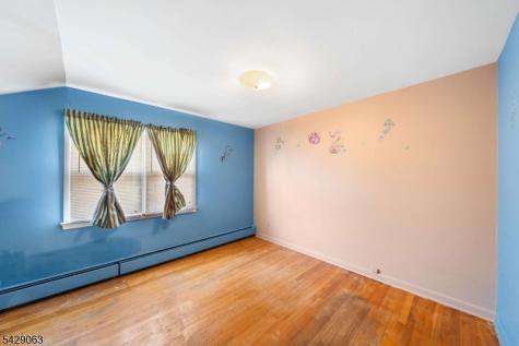 466 Delavan Avenue Newark NJ 07107