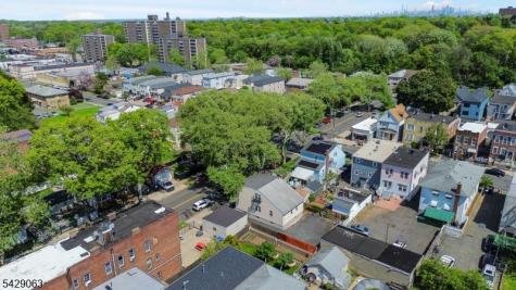466 Delavan Avenue Newark NJ 07107