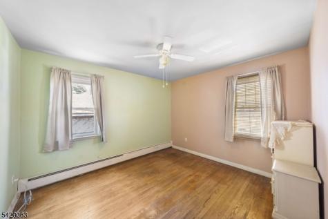 466 Delavan Avenue Newark NJ 07107