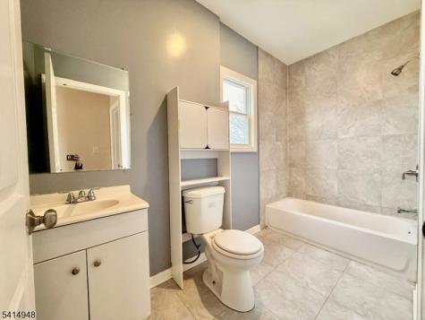 52 Montrose Terrace Irvington NJ 07111