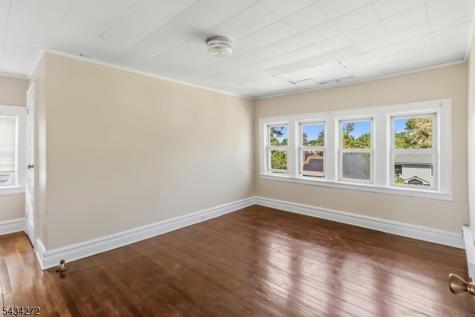 102 Lincoln Street Montclair NJ 07042
