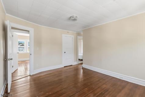 102 Lincoln Street Montclair NJ 07042
