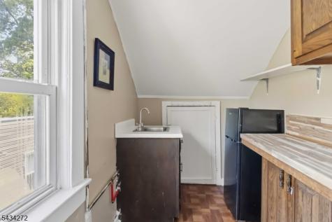 102 Lincoln Street Montclair NJ 07042