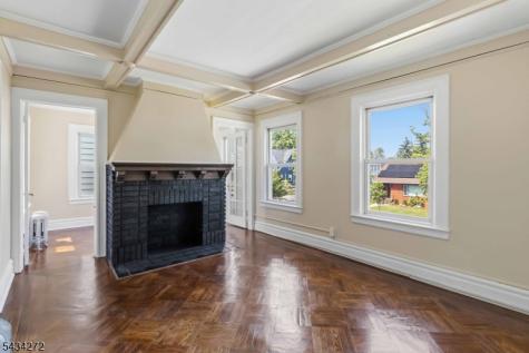 102 Lincoln Street Montclair NJ 07042