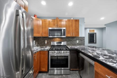 165 Macarthur Avenue Garfield NJ 07026