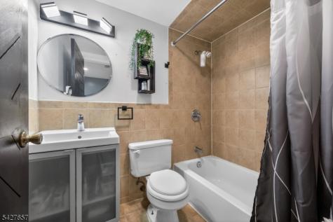 165 Macarthur Avenue Garfield NJ 07026