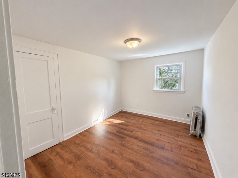 64 2ND Street Woodbridge NJ 07095