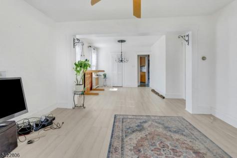 8 Elm Street West Orange NJ 07052