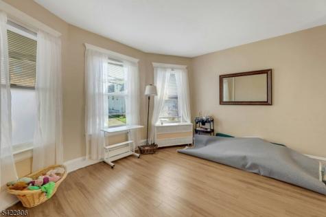 8 Elm Street West Orange NJ 07052