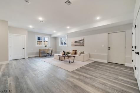 393 Myrtle Avenue Irvington NJ 07111