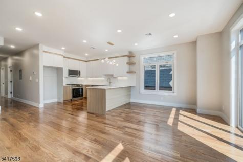 393 Myrtle Avenue Irvington NJ 07111