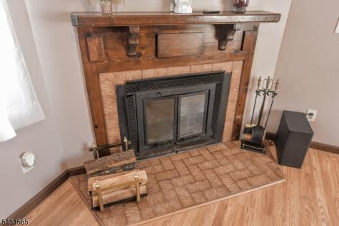 247 Grove Street Lodi NJ 07644