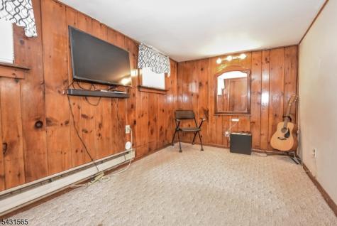 247 Grove Street Lodi NJ 07644