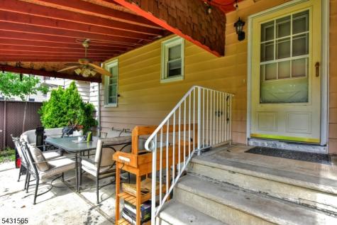 247 Grove Street Lodi NJ 07644