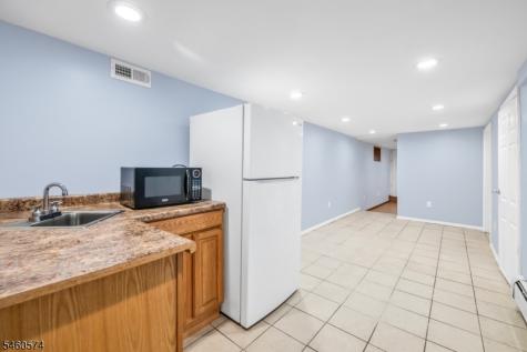 255 Fairview Avenue Verona NJ 07044