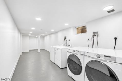 255 Fairview Avenue Verona NJ 07044
