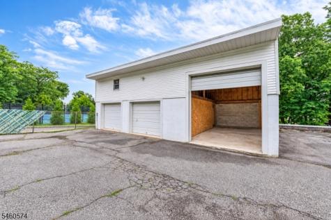 255 Fairview Avenue Verona NJ 07044