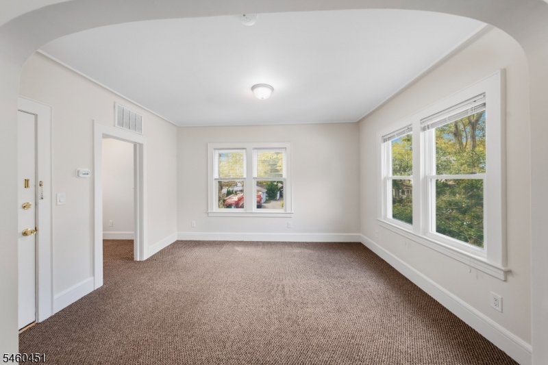 11 Evergreen Avenue Bloomfield NJ 07003