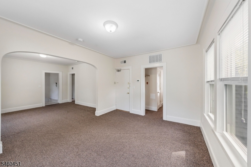 11 Evergreen Avenue Bloomfield NJ 07003
