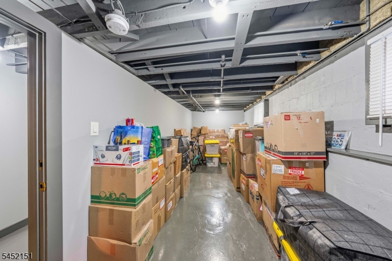 11 Evergreen Avenue Bloomfield NJ 07003