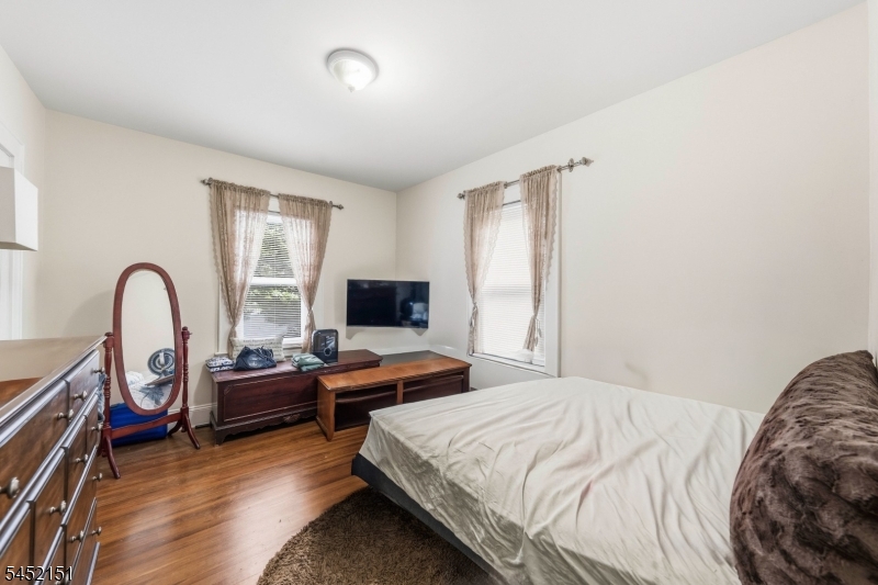 11 Evergreen Avenue Bloomfield NJ 07003