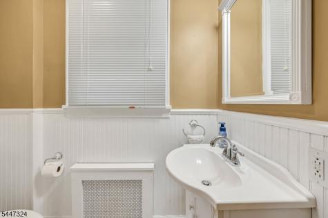 1 Buena Vista Avenue Hawthorne NJ 07506