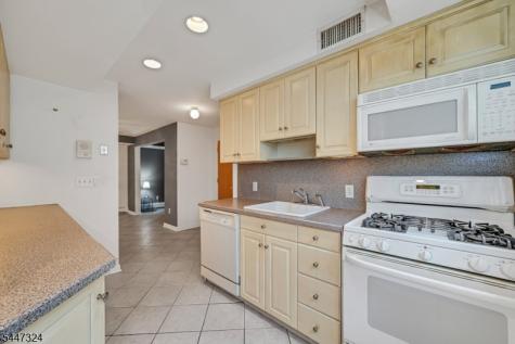 1 Buena Vista Avenue Hawthorne NJ 07506